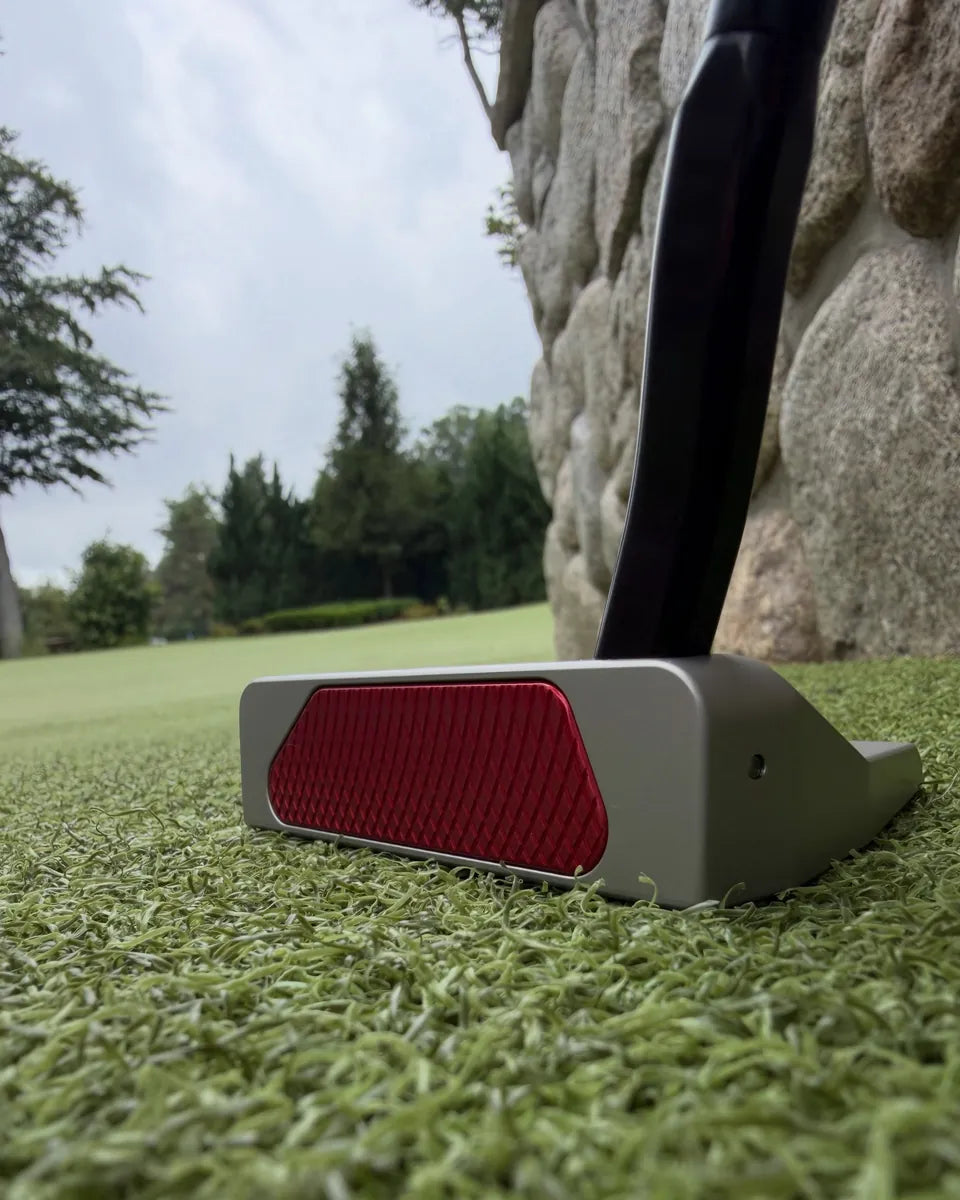 Custom TS-1104 putter, Red face