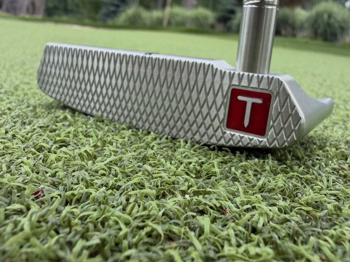Custom TS-713 putter in Silver and red